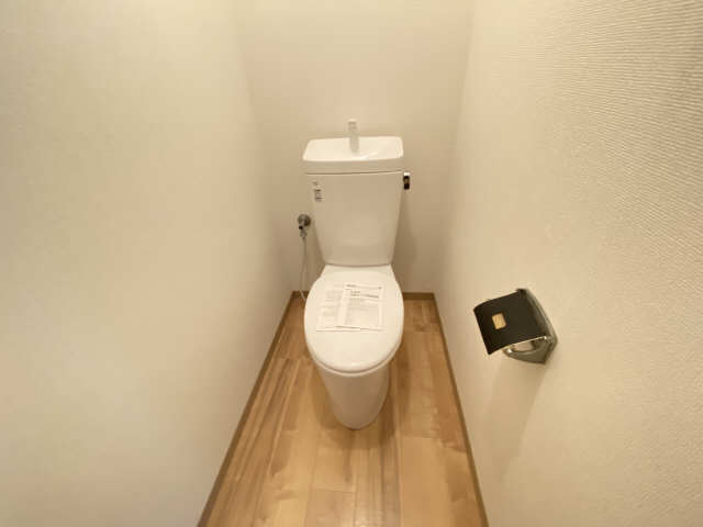 エスポワールすずき 1階 WC