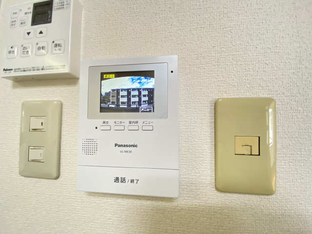 モニター付きインターホン