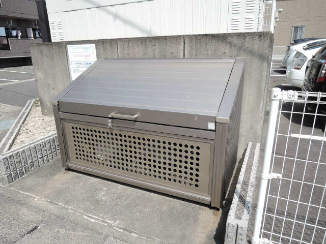 ゴミ置場