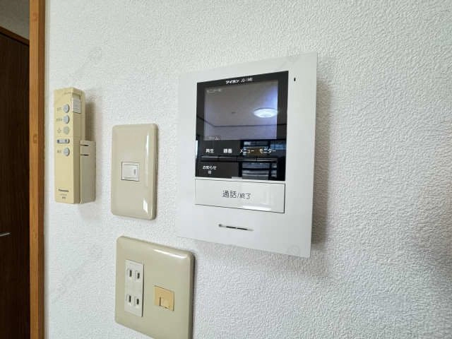 モニター付きインターホン