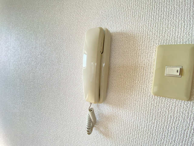 インターホン