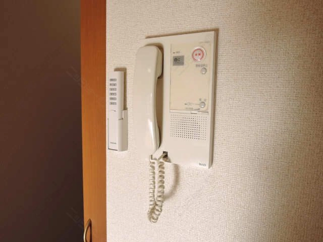 インターホン