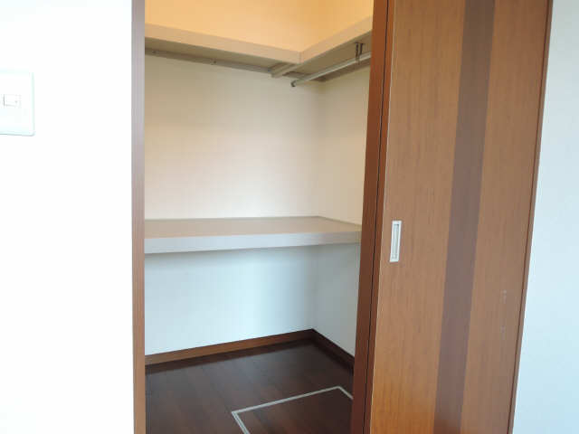 ウォークインクローゼット