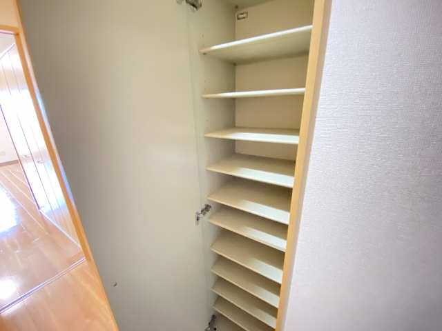 シューズBOX
