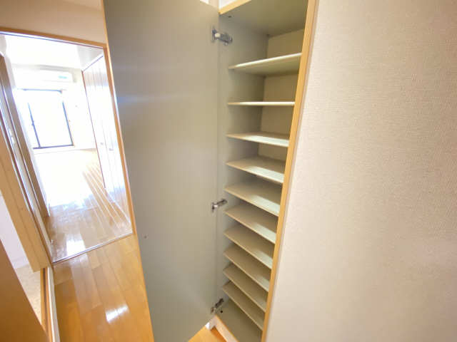 シューズBOX