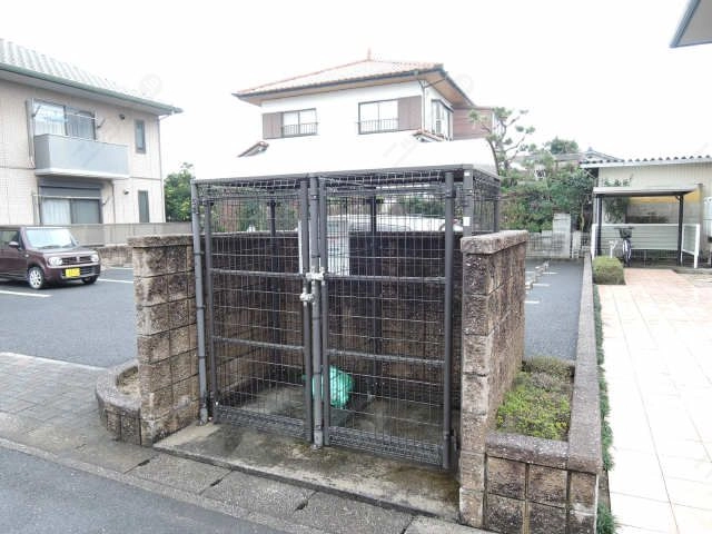 ゴミ置き場