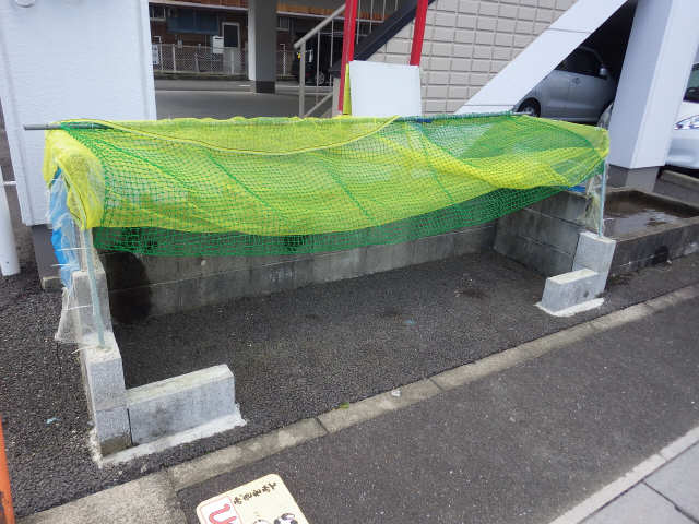 ゴミ集積所