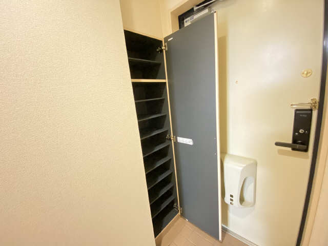 シューズBOX
