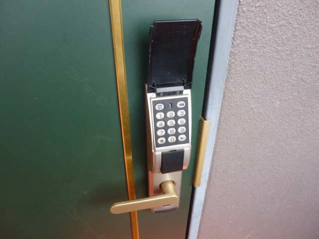 テンキーロック