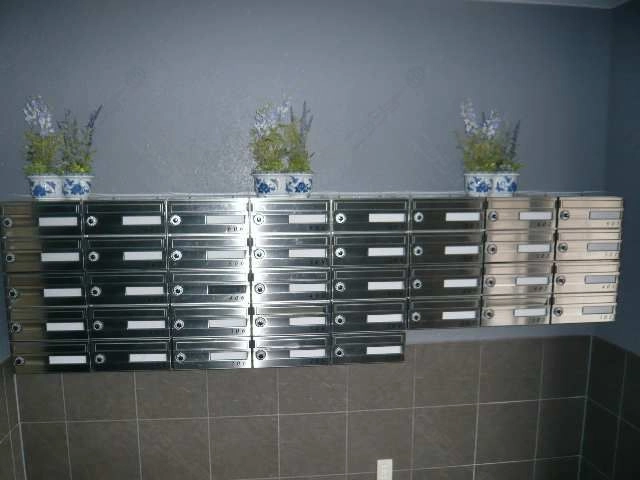 玄関集合ポスト