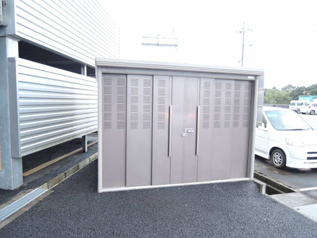 ゴミ置き場