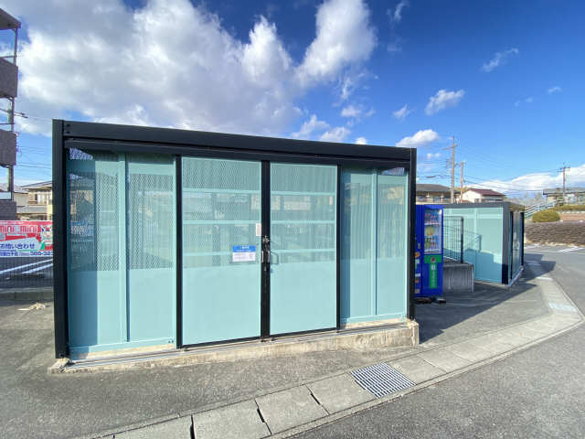 ごみ置き場