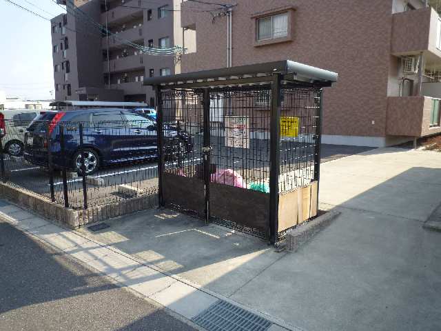 ゴミ置場