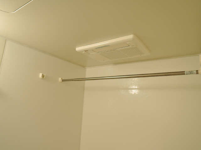 平田パークヒルズグッドスリー 4階 浴室暖房乾燥機