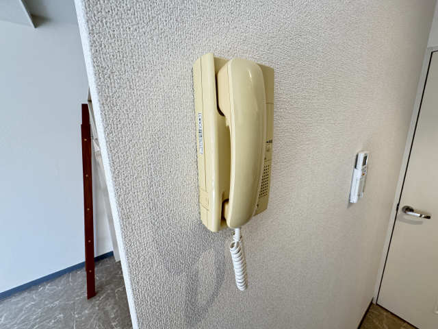 インターホン