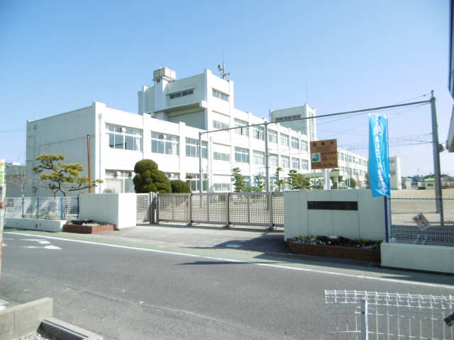 長太小学校
