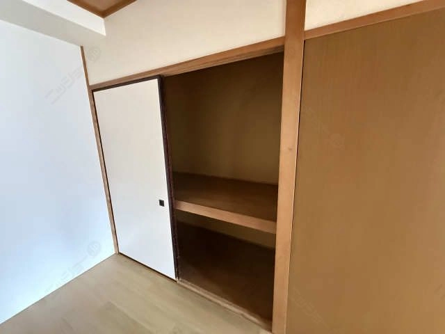 洋室収納