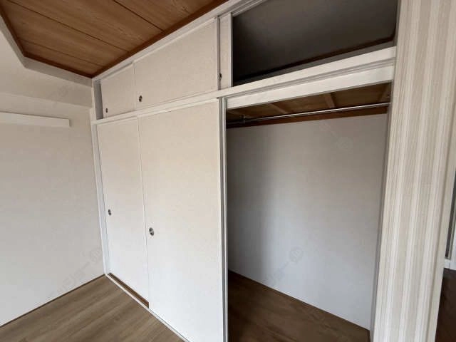 洋室収納