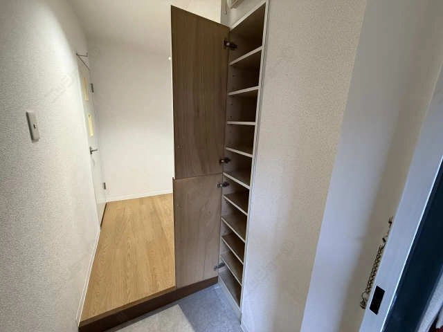 シューズボックス