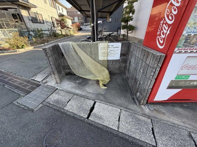 ゴミステーション
