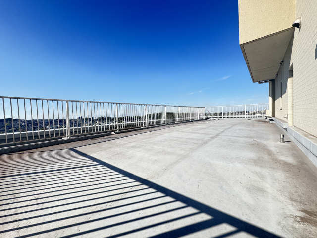 ルーフバルコニー