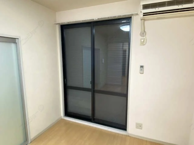 シャッター雨戸