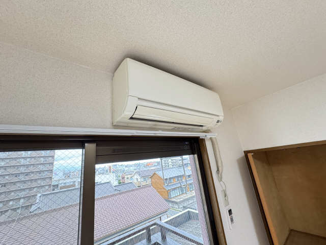 エアコン