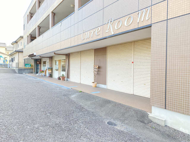 2021年12月1階店舗