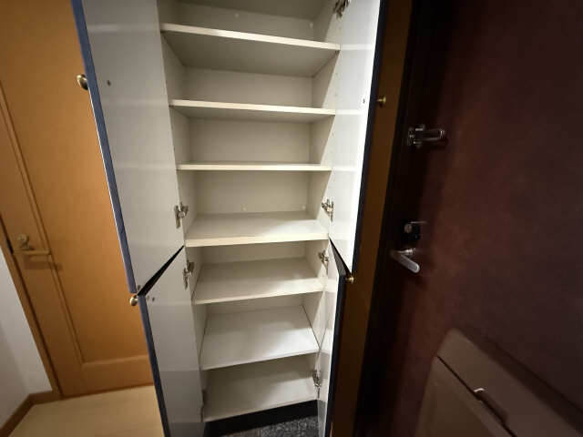 シューズBOX
