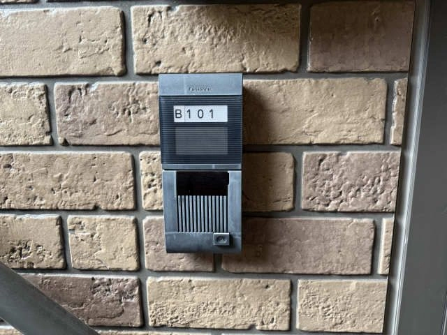 モニター付きインターホン