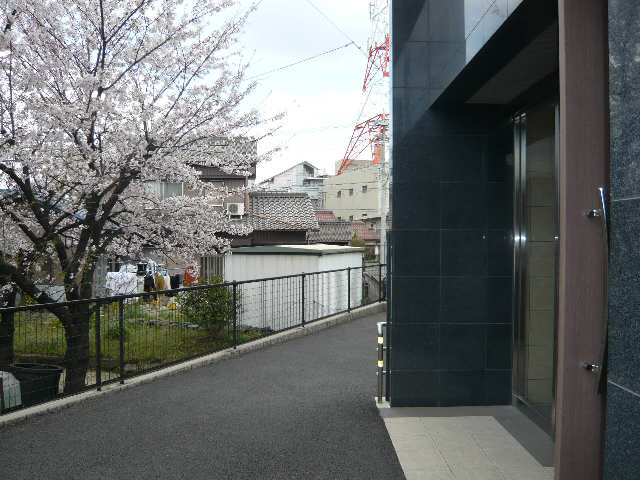 エントランス②