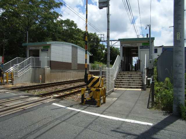 八幡新田駅