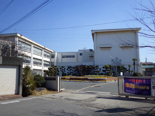 加木屋南小学校