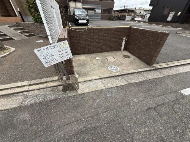ゴミ置場