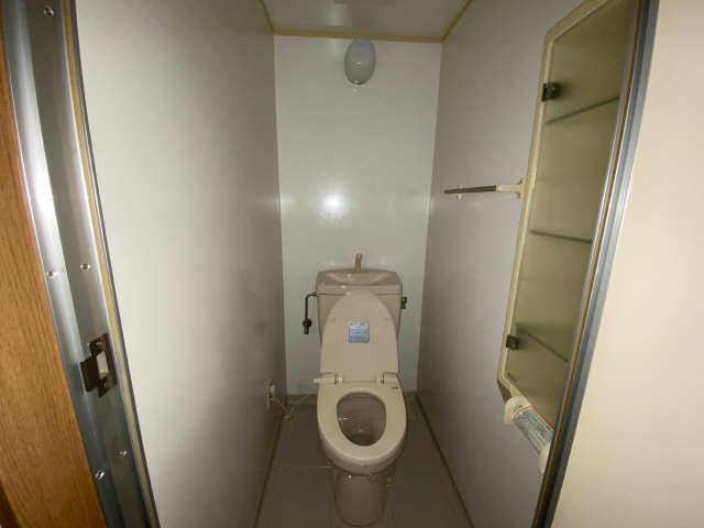 WC