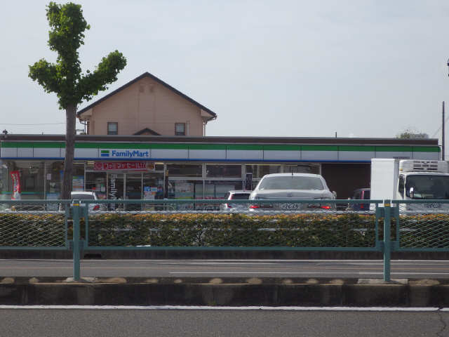ファミリーマート