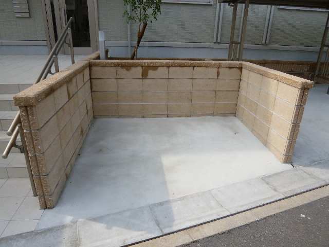 ゴミ置き場