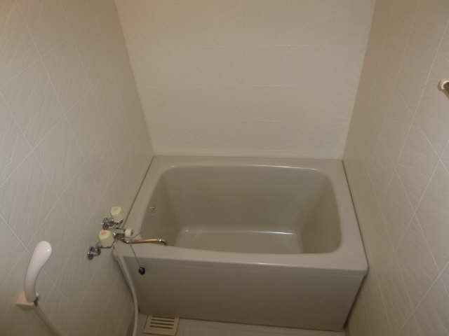 グランド・カーサ 2階 浴室