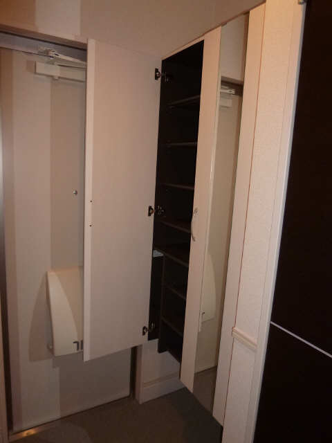 シューズボックス