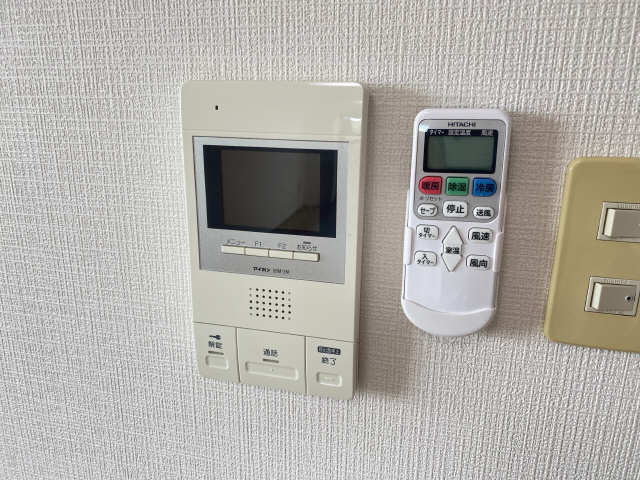 モニター付きインターホン