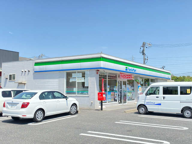 ﾌｧﾐﾘｰﾏｰﾄ