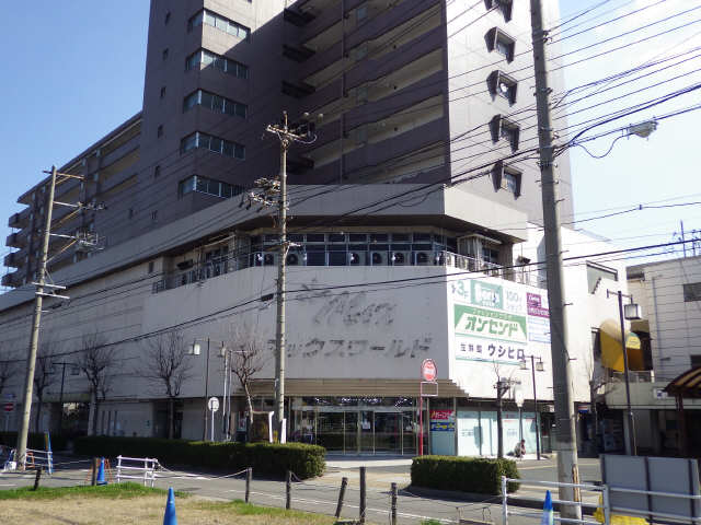 駅前商業ビル