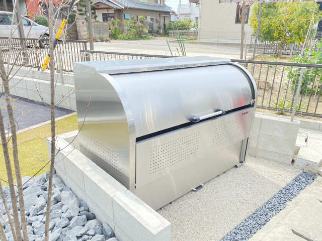ゴミステーショ�ン