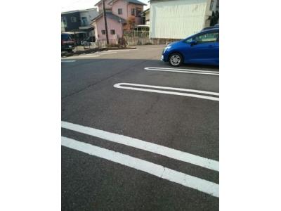 駐�車場