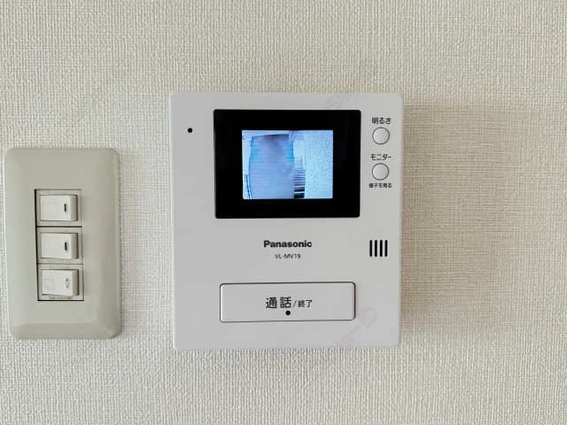モニター付きインターホン