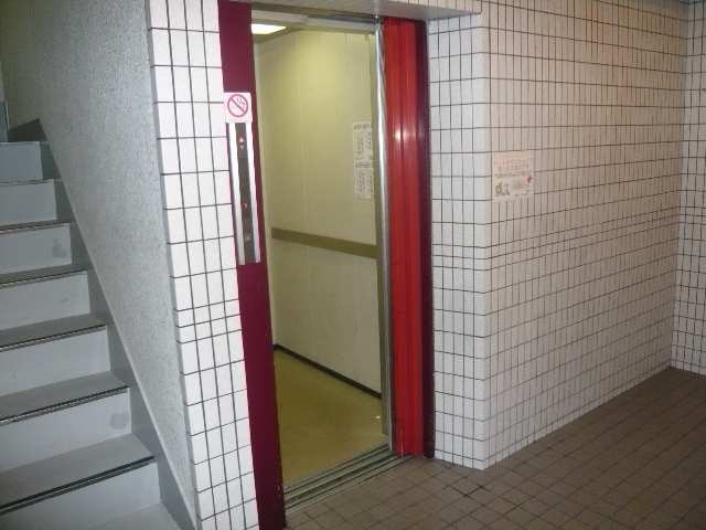 マンション藤丸 4階 エレベーター