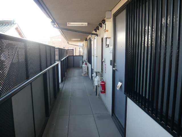 2階共用廊下