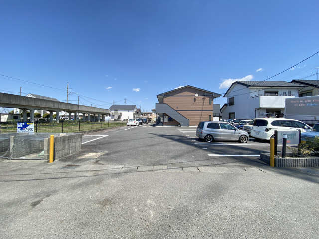 駐車場乗入れ