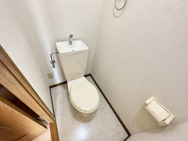 シャトーＭＴ 2階 WC