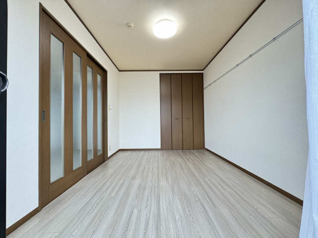 東洋間